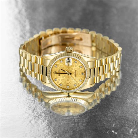 sell a rolex|Rolex pre owned.